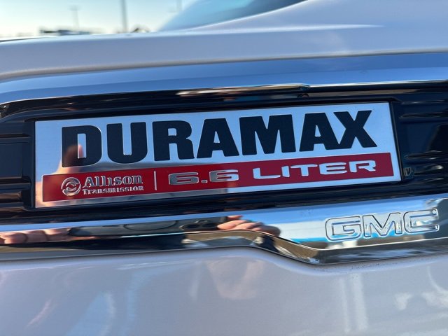 Used 2021 GMC Sierra 3500 Denali w/ Denali Ultimate Package image 10