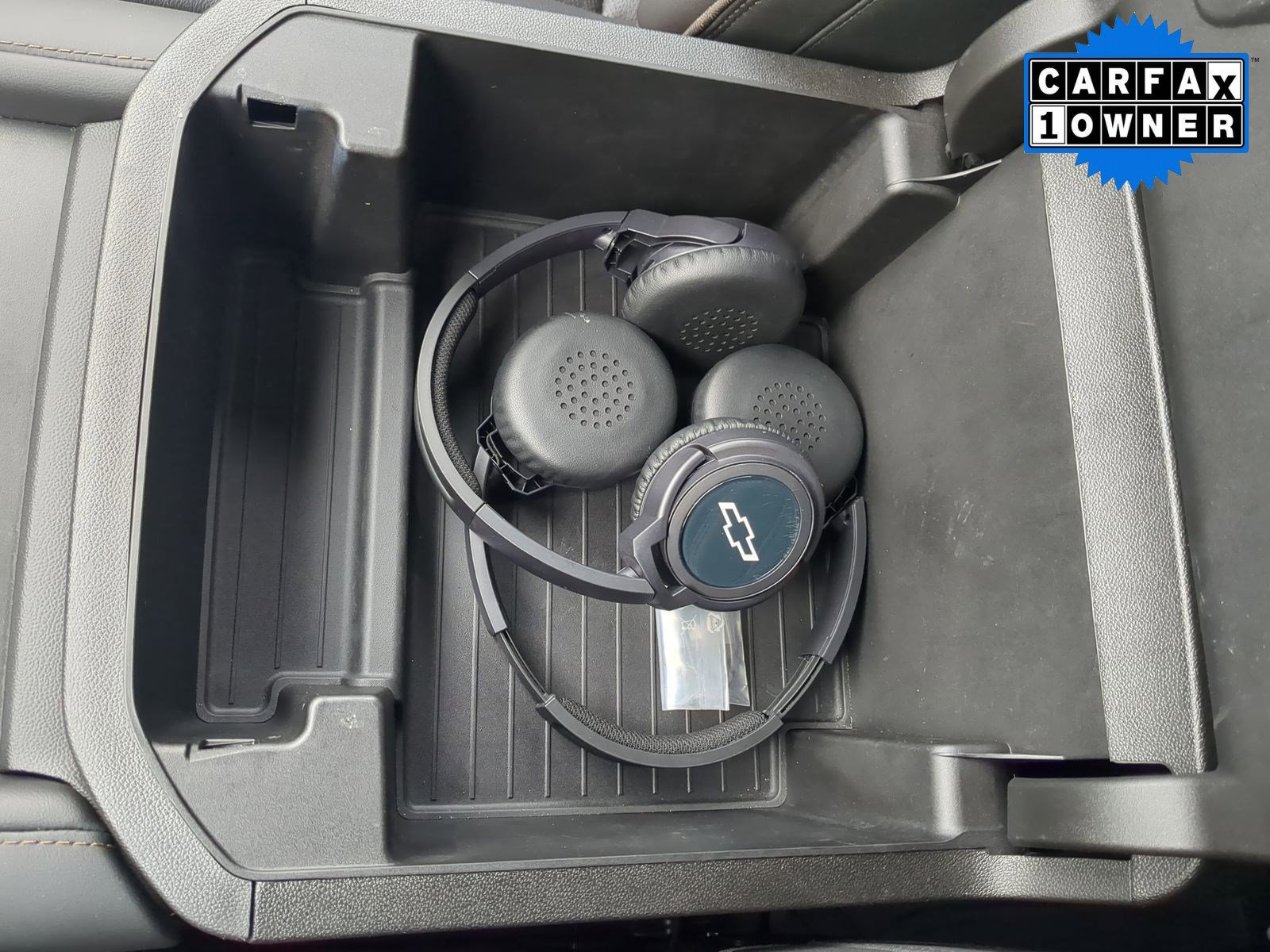 Used 2023 Chevrolet Suburban High Country image 21