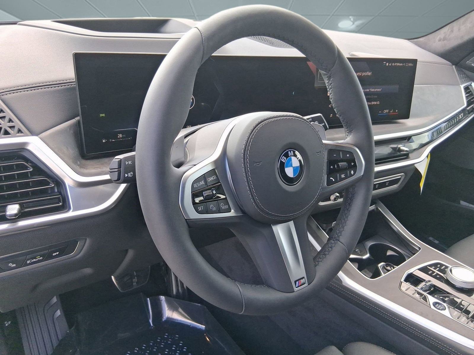 New 2026 BMW X7 xDrive40i w/ M Sport Package image 4