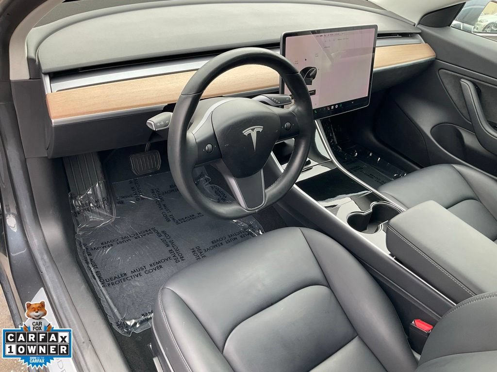 Used 2018 Tesla Model 3 Long Range RWD image 13