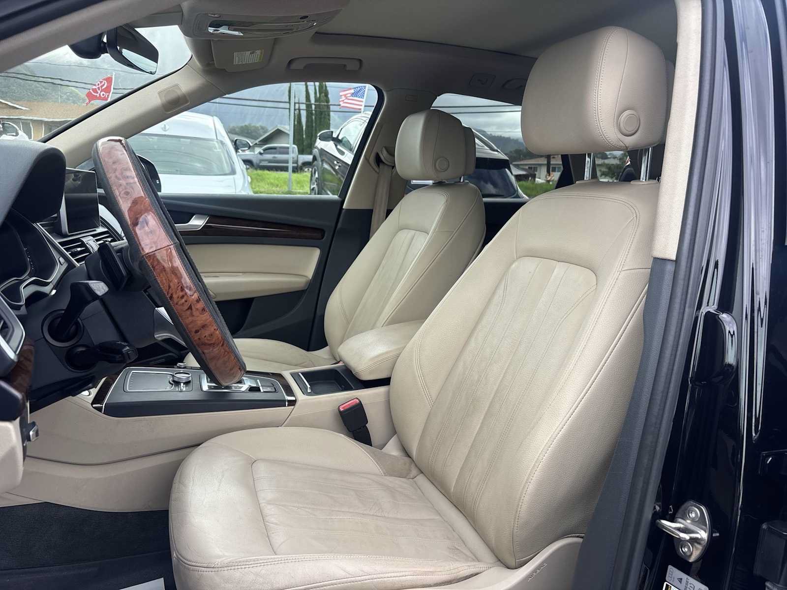Used 2018 Audi Q5 2.0T Premium Plus w/ Premium Plus Package AWD/4WD image 12