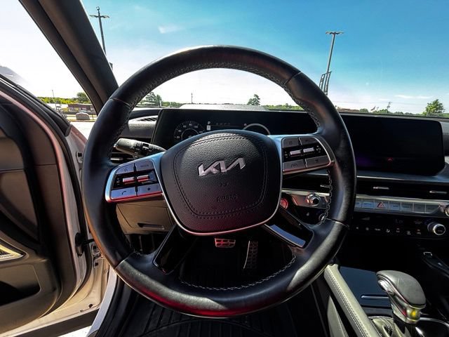 Used 2023 Kia Telluride SX Prestige X-Pro AWD/4WD image 16