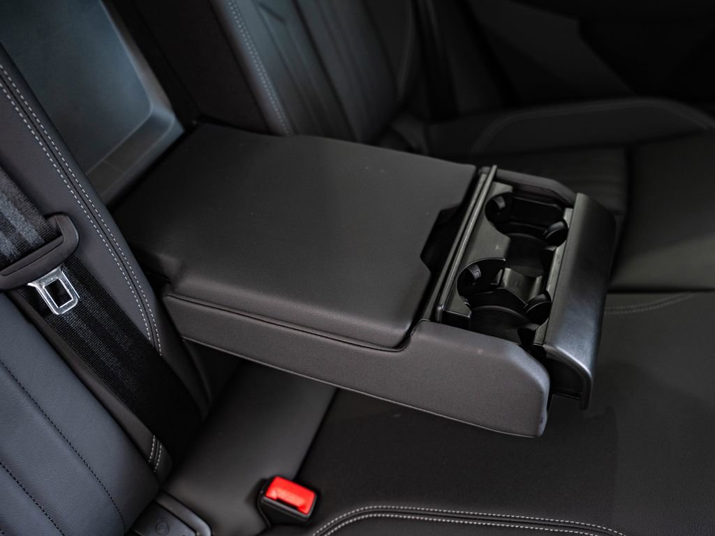 Used 2021 Audi e-tron Premium w/ Convenience Plus Package AWD/4WD image 44