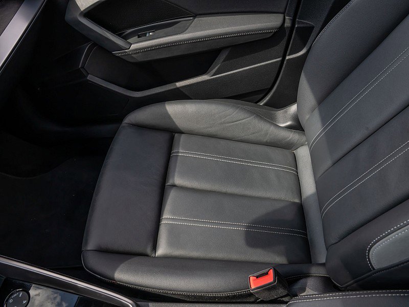 Used 2023 Audi A3 2.0T Premium Plus w/ Premium Plus Package FWD image 31
