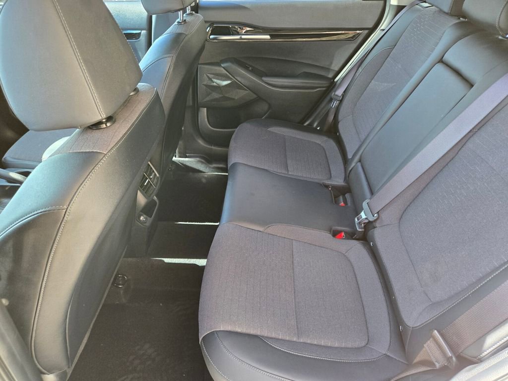 Used 2023 Kia Seltos S w/ Navigation Package AWD/4WD image 14