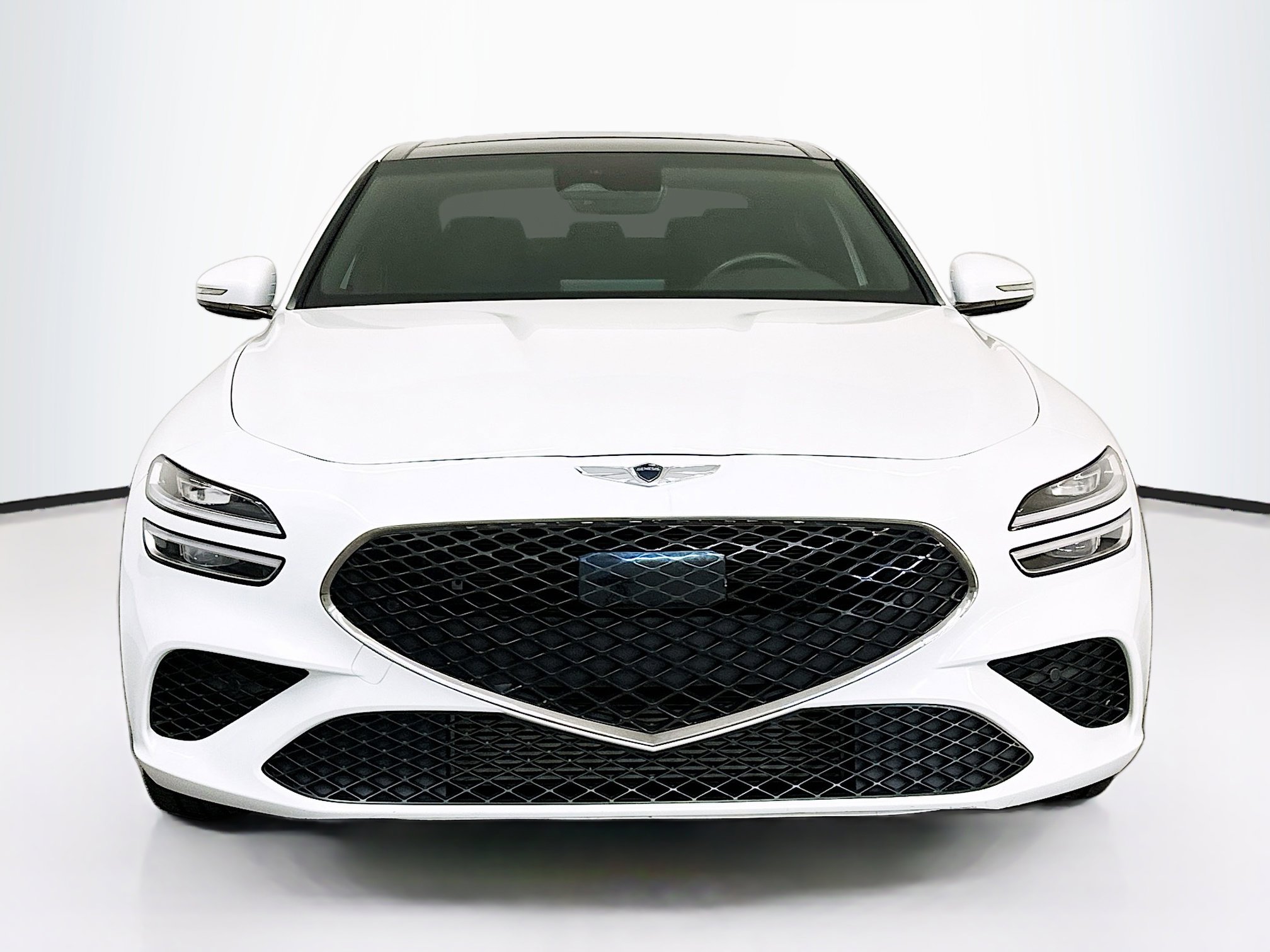 Used 2023 Genesis G70 2.0T w/ Sport Prestige Package image 2