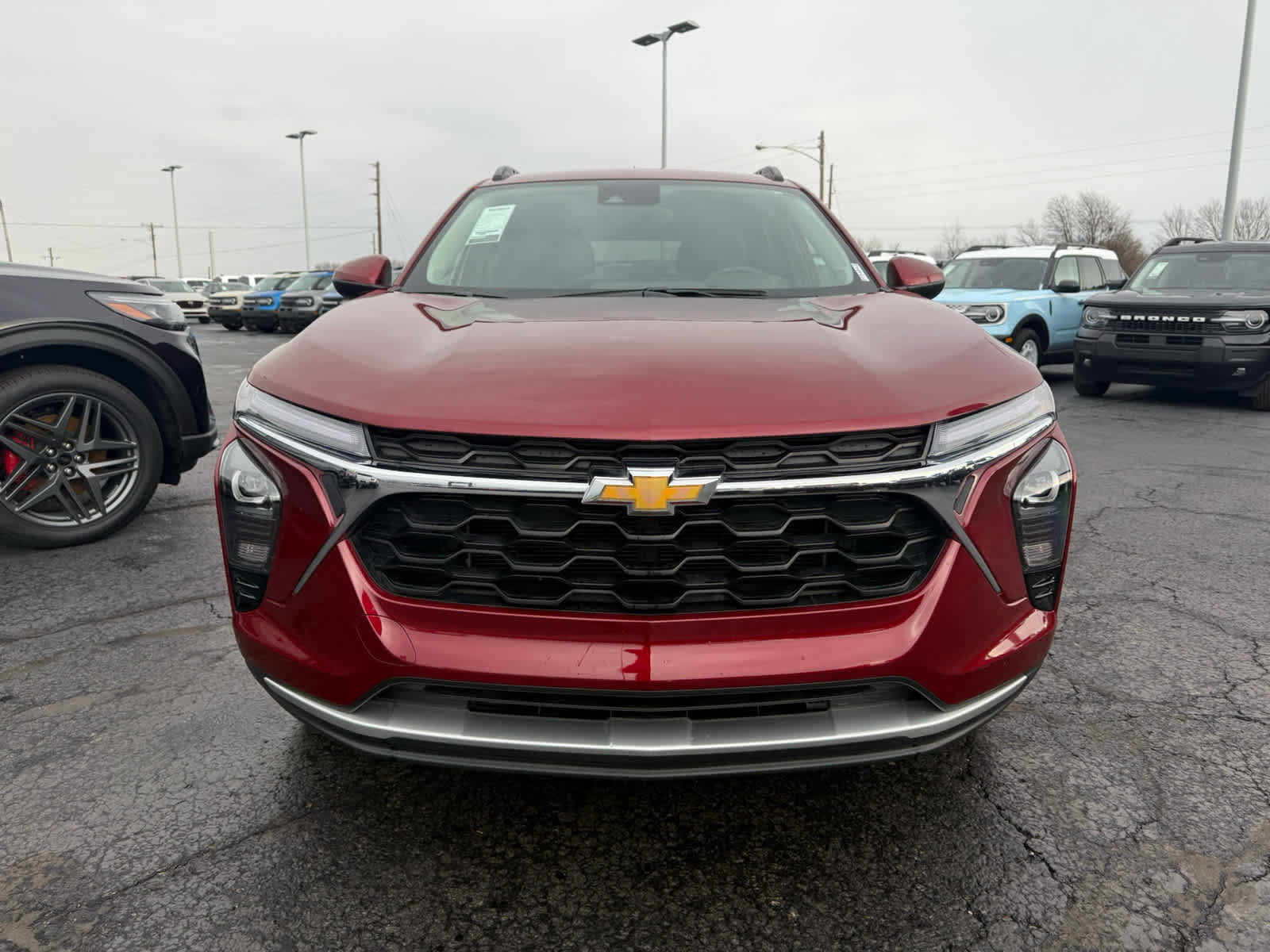 Used 2025 Chevrolet Trax LT w/ LT Convenience Package image 21