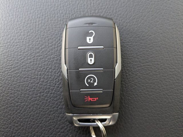 New 2026 RAM 1500 Express AWD/4WD image 28