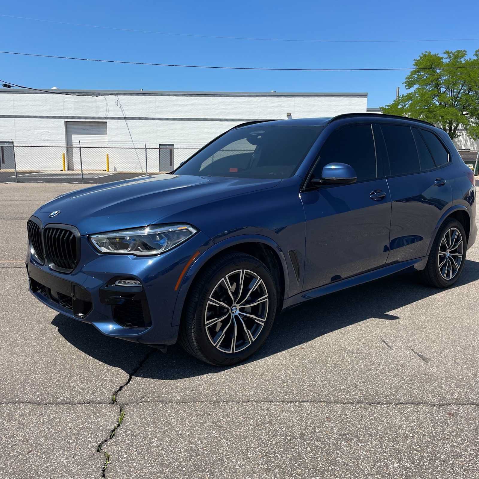 Used 2021 BMW X5 xDrive40i w/ M Sport Package