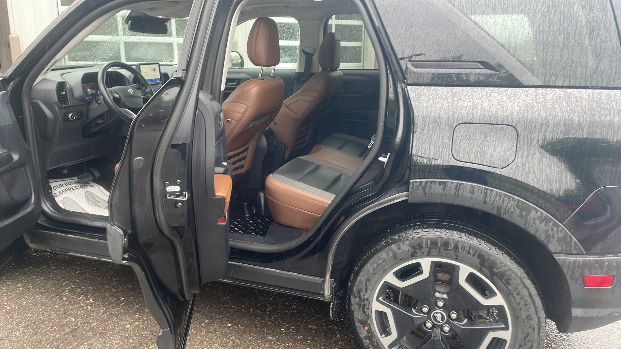 Used 2023 Ford Bronco Sport Outer Banks w/ Tech Package AWD/4WD image 26