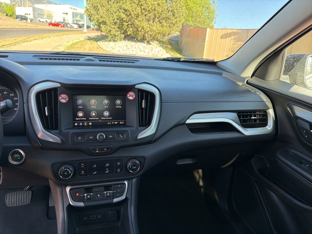Used 2024 GMC Terrain SLE AWD/4WD image 16