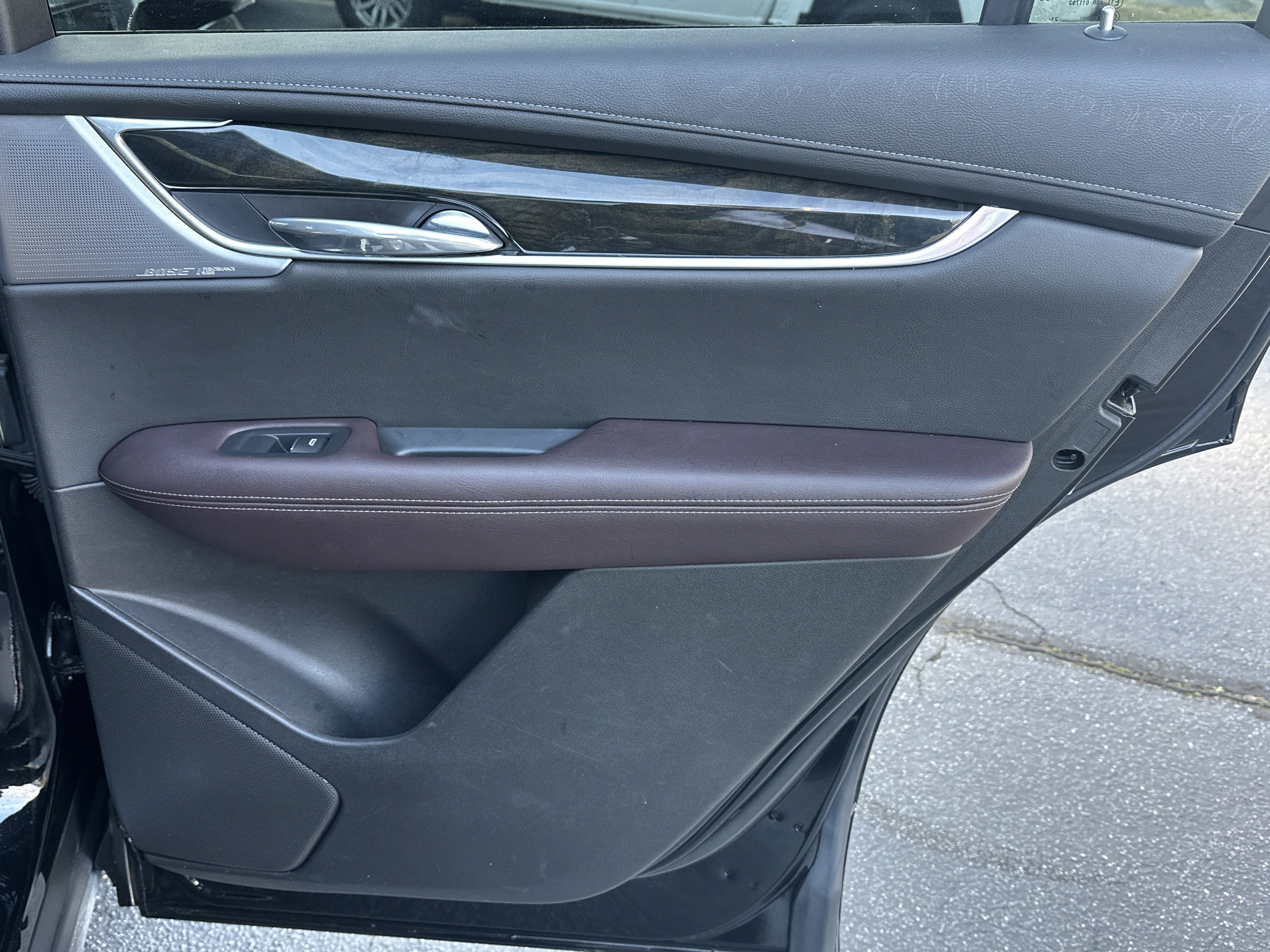 Certified 2023 Cadillac XT6 Premium Luxury image 19