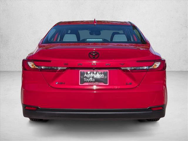 Used 2025 Toyota Camry LE image 7