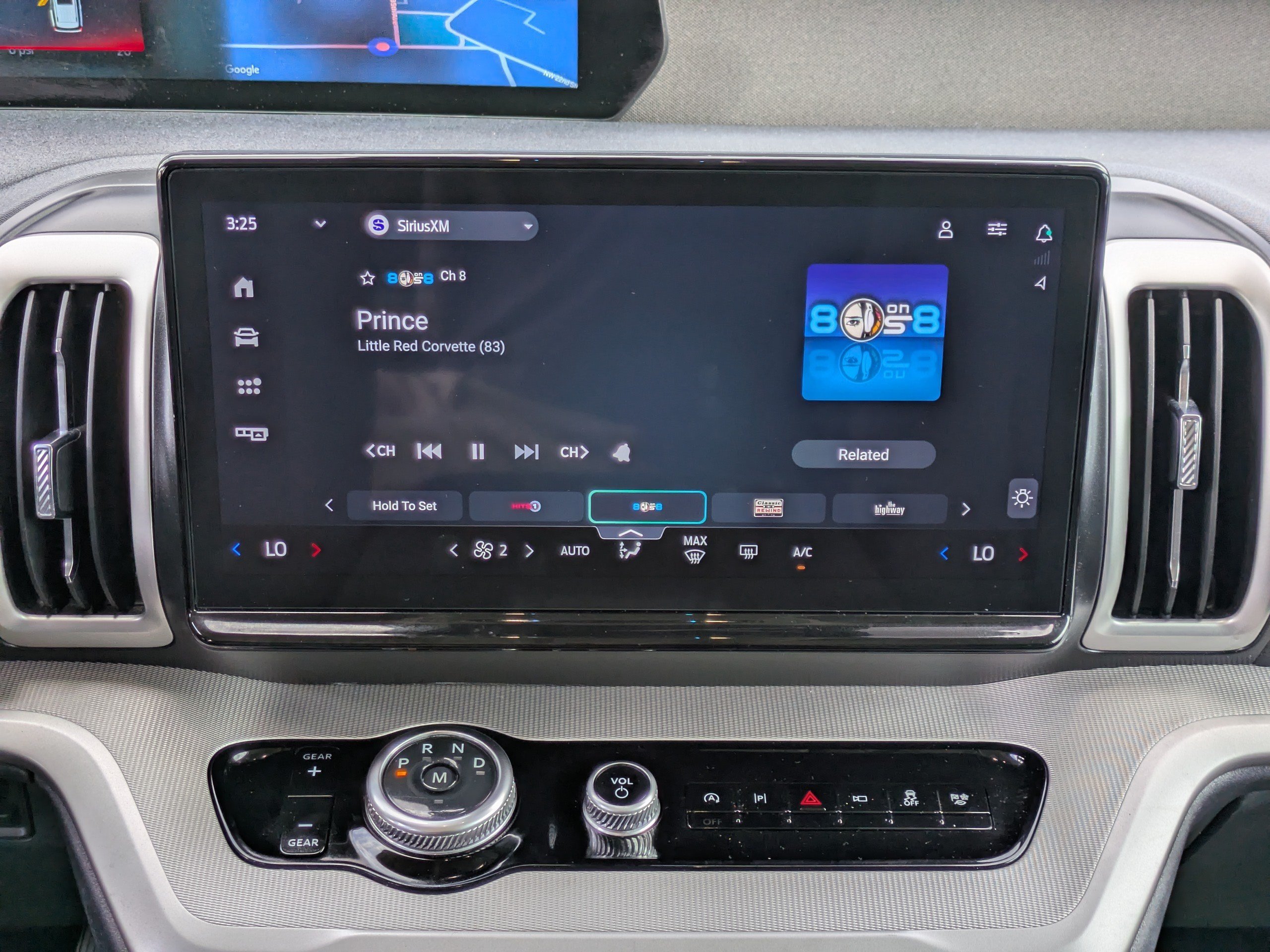 Used 2025 Ford Expedition Max Active RWD image 16