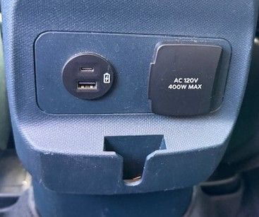 Used 2024 Ford Maverick Lariat w/ 4K Tow Package image 37