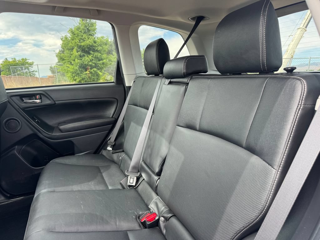 Used 2015 Subaru Forester 2.5i Touring AWD/4WD image 8