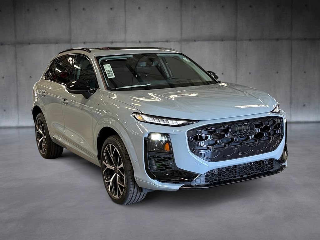 New 2026 Audi Q3 quattro 2.0T AWD/4WD image 7