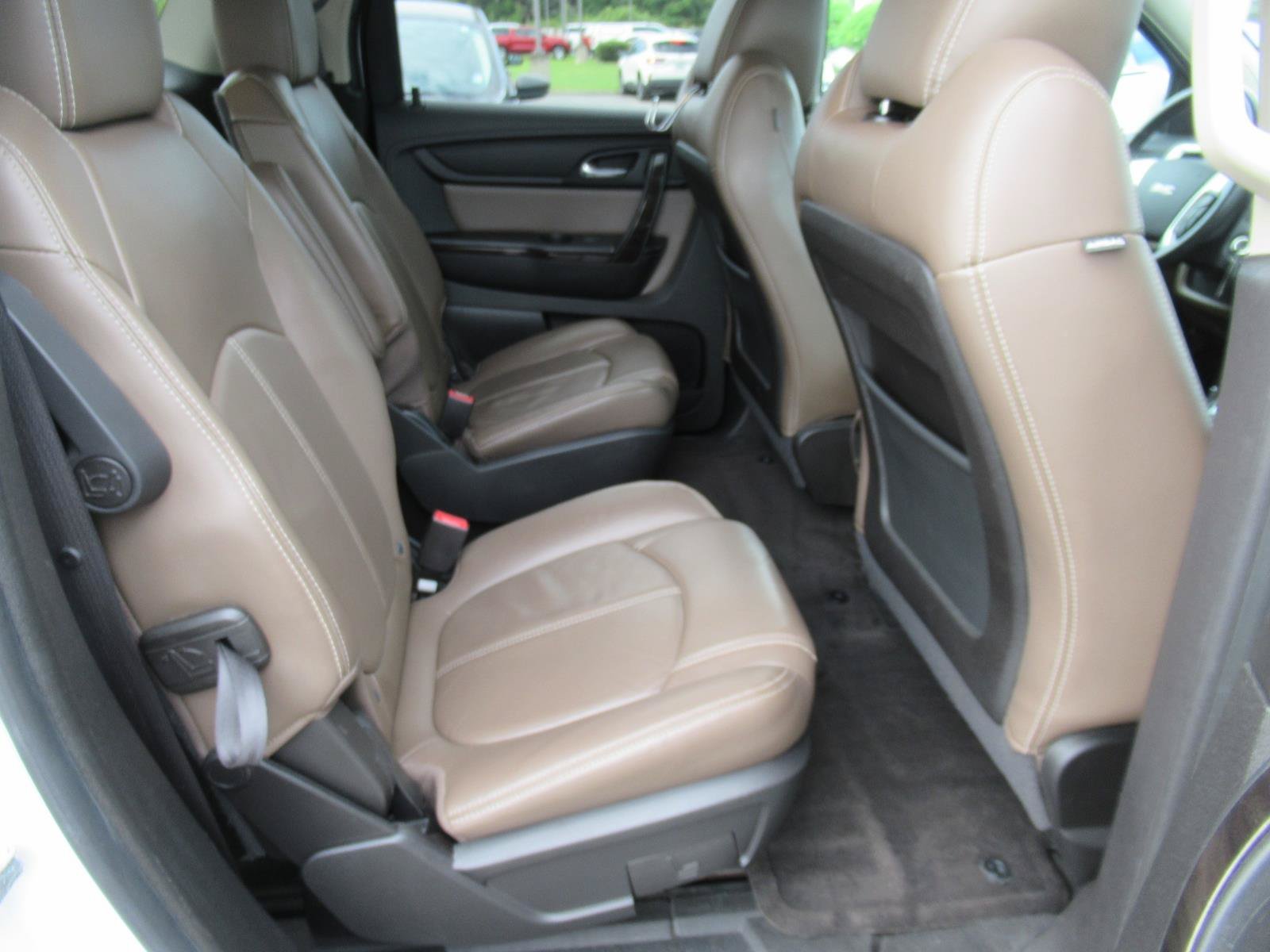 Used 2017 GMC Acadia Limited SLT FWD image 32