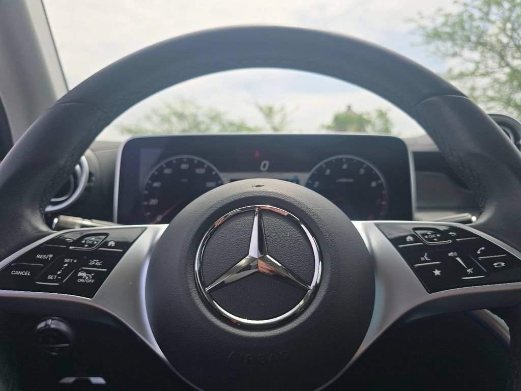 Certified 2023 Mercedes-Benz GLC 300 4MATIC image 29