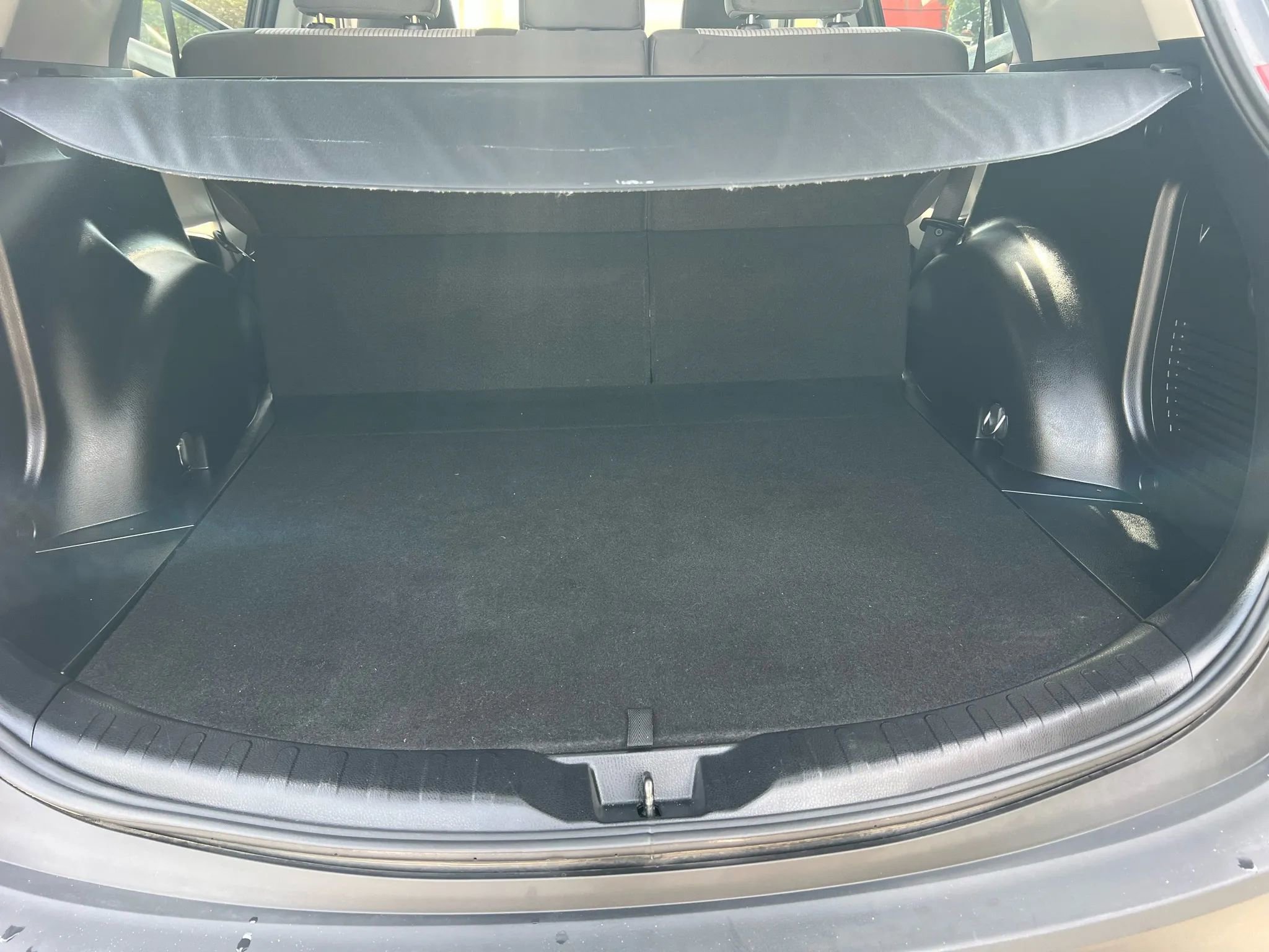 Used 2014 Toyota RAV4 LE image 19