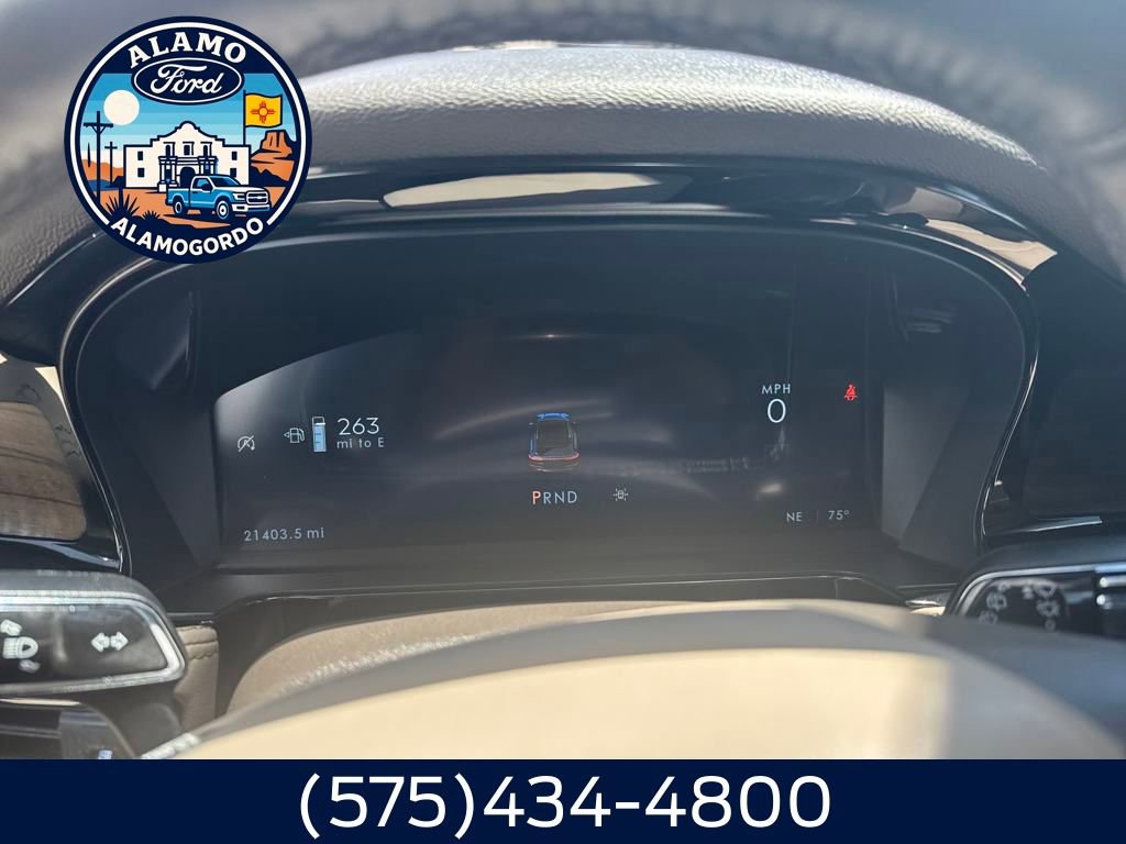 Used 2024 Lincoln Corsair Reserve w/ Equipment Group 201A image 7