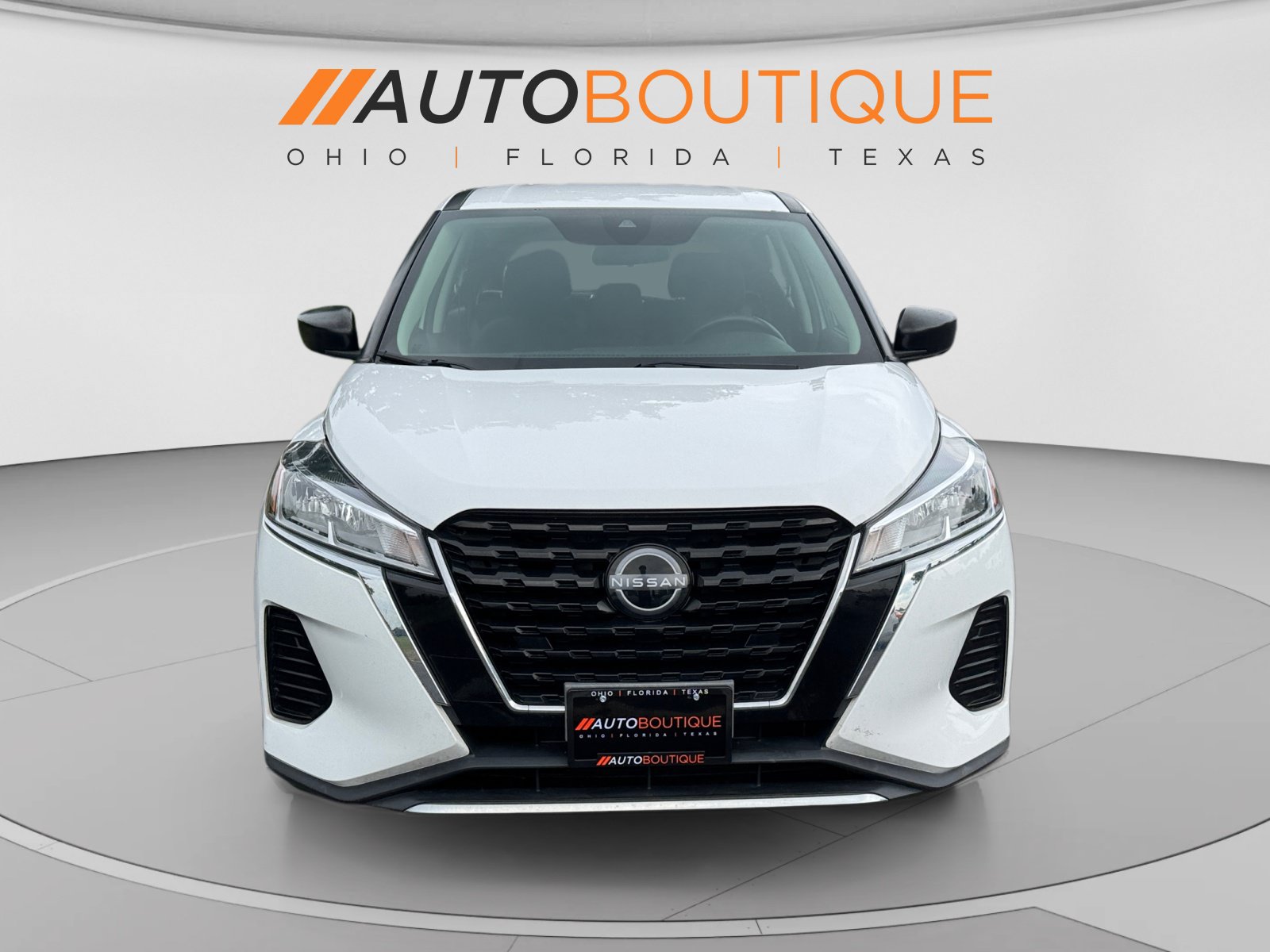 Used 2023 Nissan Kicks S FWD image 12