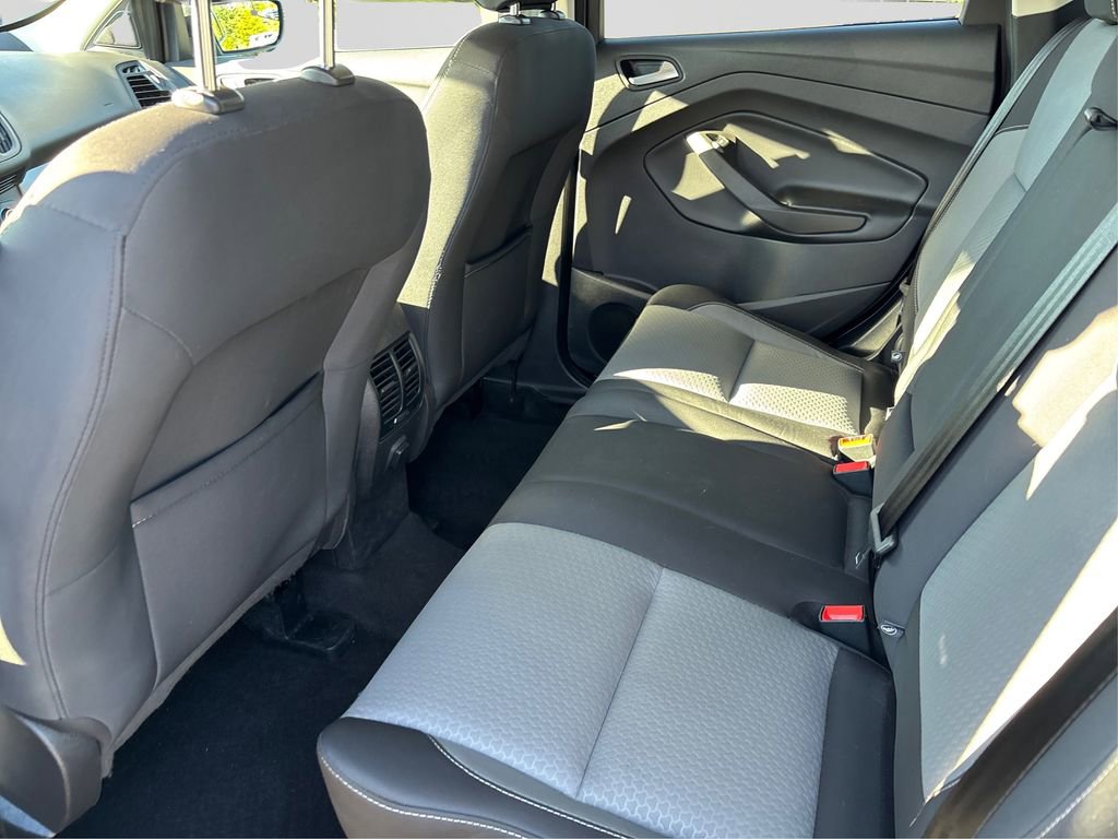 Used 2018 Ford Escape SE w/ SE Sync 3 Package image 10