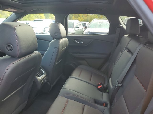 Certified 2022 Chevrolet Blazer RS w/ Driver Confidence II Package AWD/4WD image 10