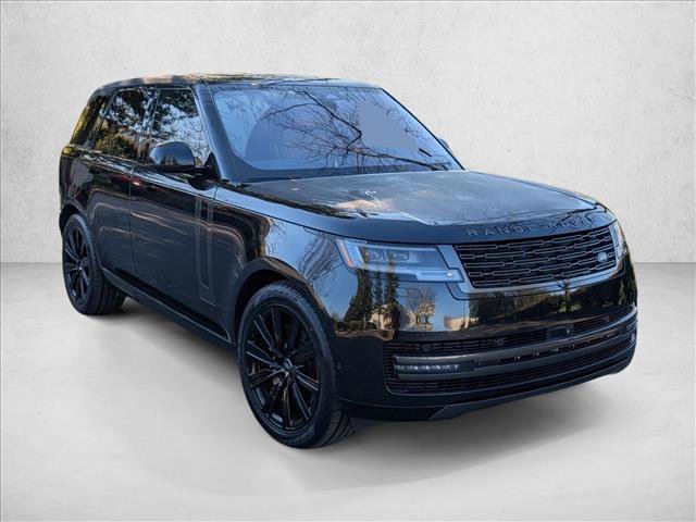 Used 2023 Land Rover Range Rover SE image 3
