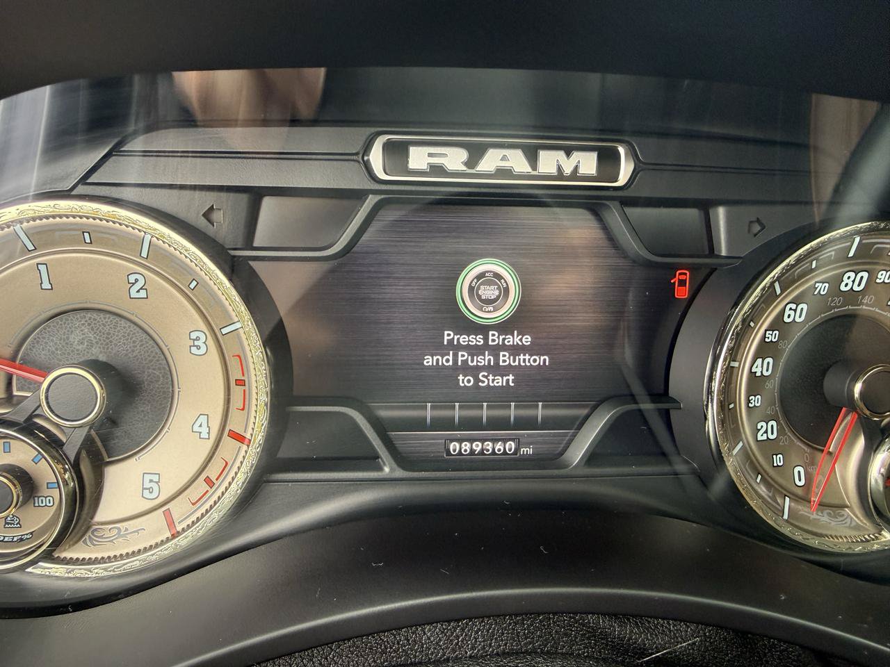 Used 2022 RAM 3500 Limited AWD/4WD image 17