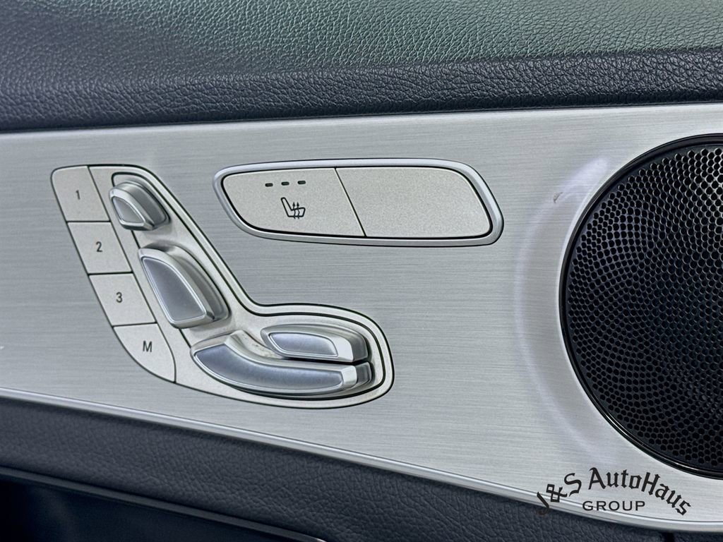 Used 2021 Mercedes-Benz C 300 Sedan image 25