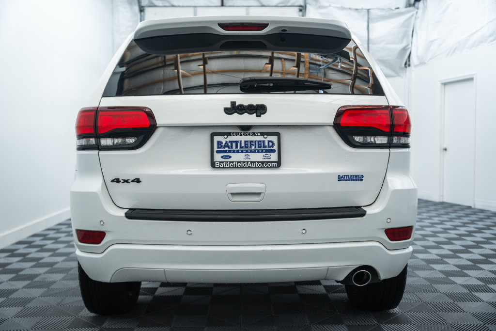 Used 2019 Jeep Grand Cherokee Altitude AWD/4WD image 6