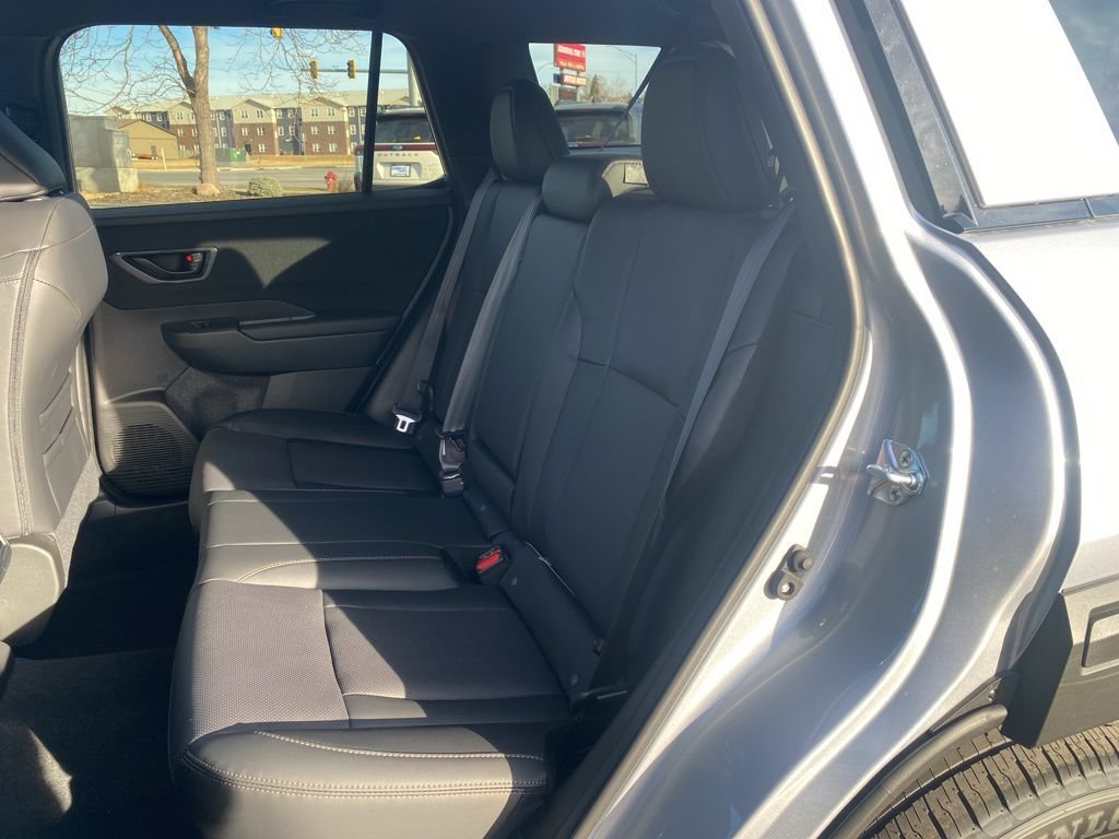New 2026 Subaru Outback Limited AWD/4WD image 4