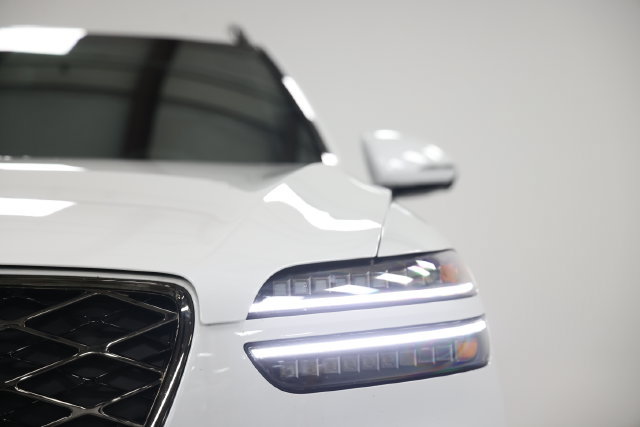 New 2026 Genesis GV70 3.5T Sport Advanced AWD/4WD image 3
