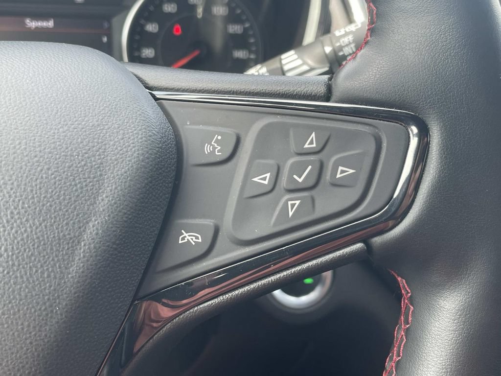 Used 2024 Chevrolet Equinox RS w/ RS Leather Package FWD image 25