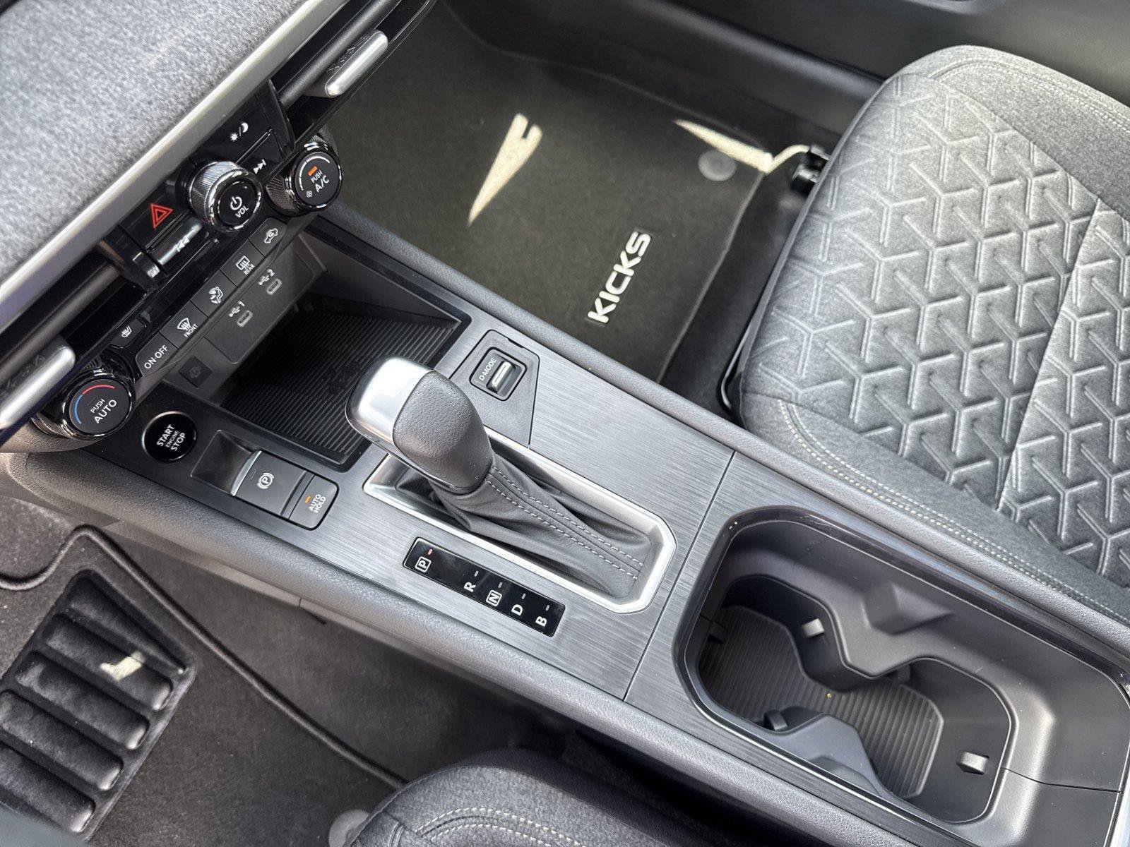 New 2026 Nissan Kicks SV w/ Cold Weather Package FWD image 22