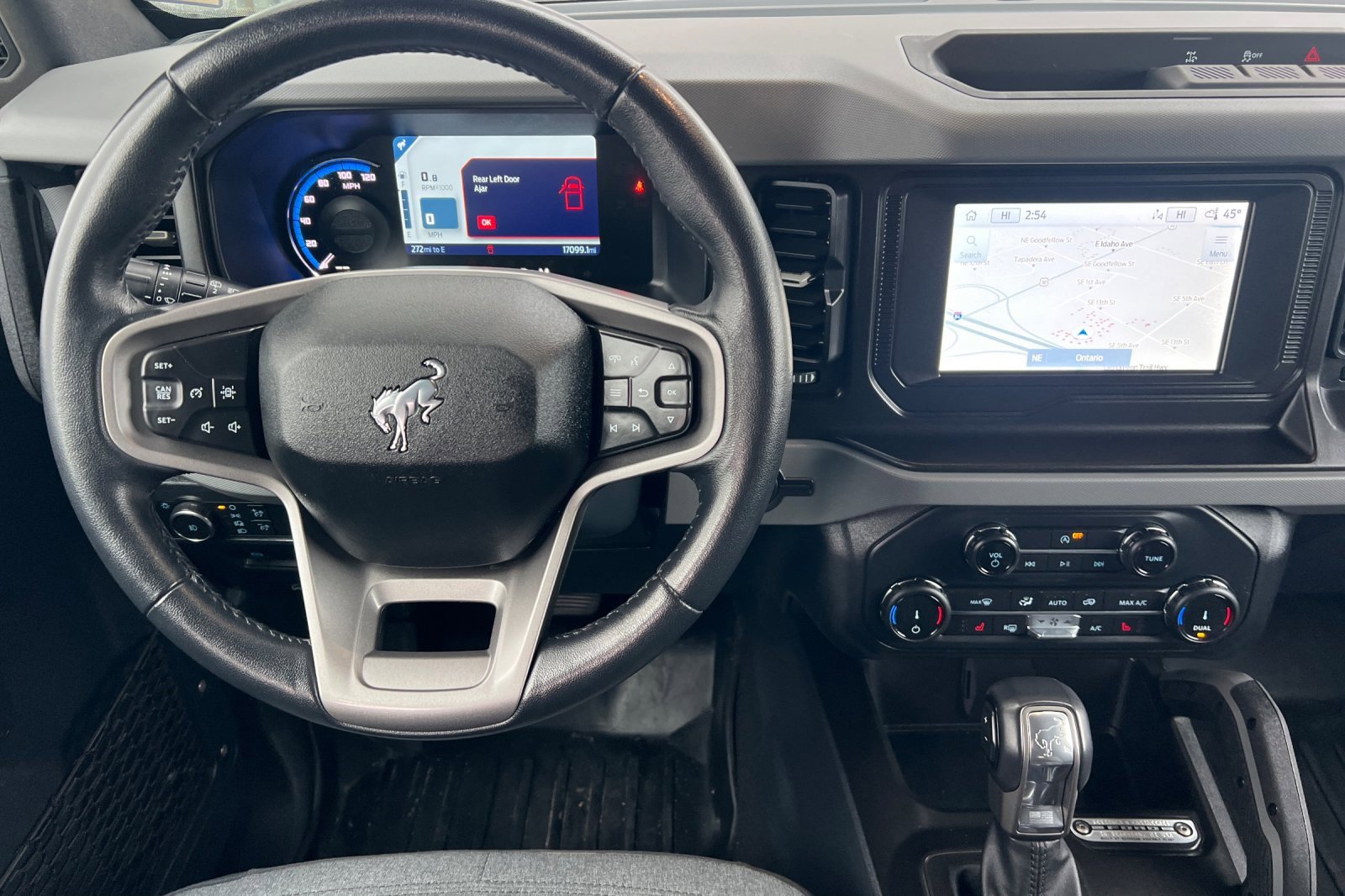 Used 2022 Ford Bronco Big Bend image 11