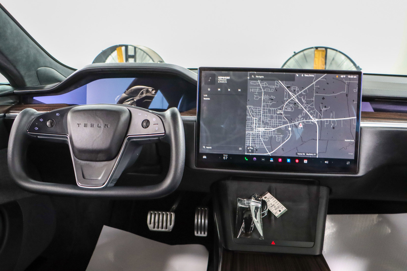 Used 2021 Tesla Model S Plaid image 17