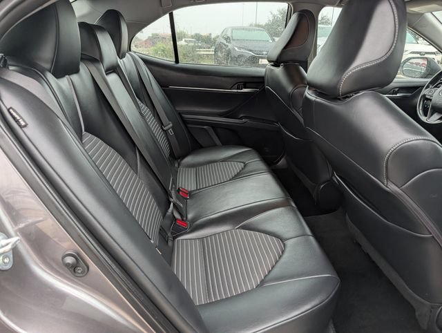 Used 2023 Toyota Camry SE FWD image 28