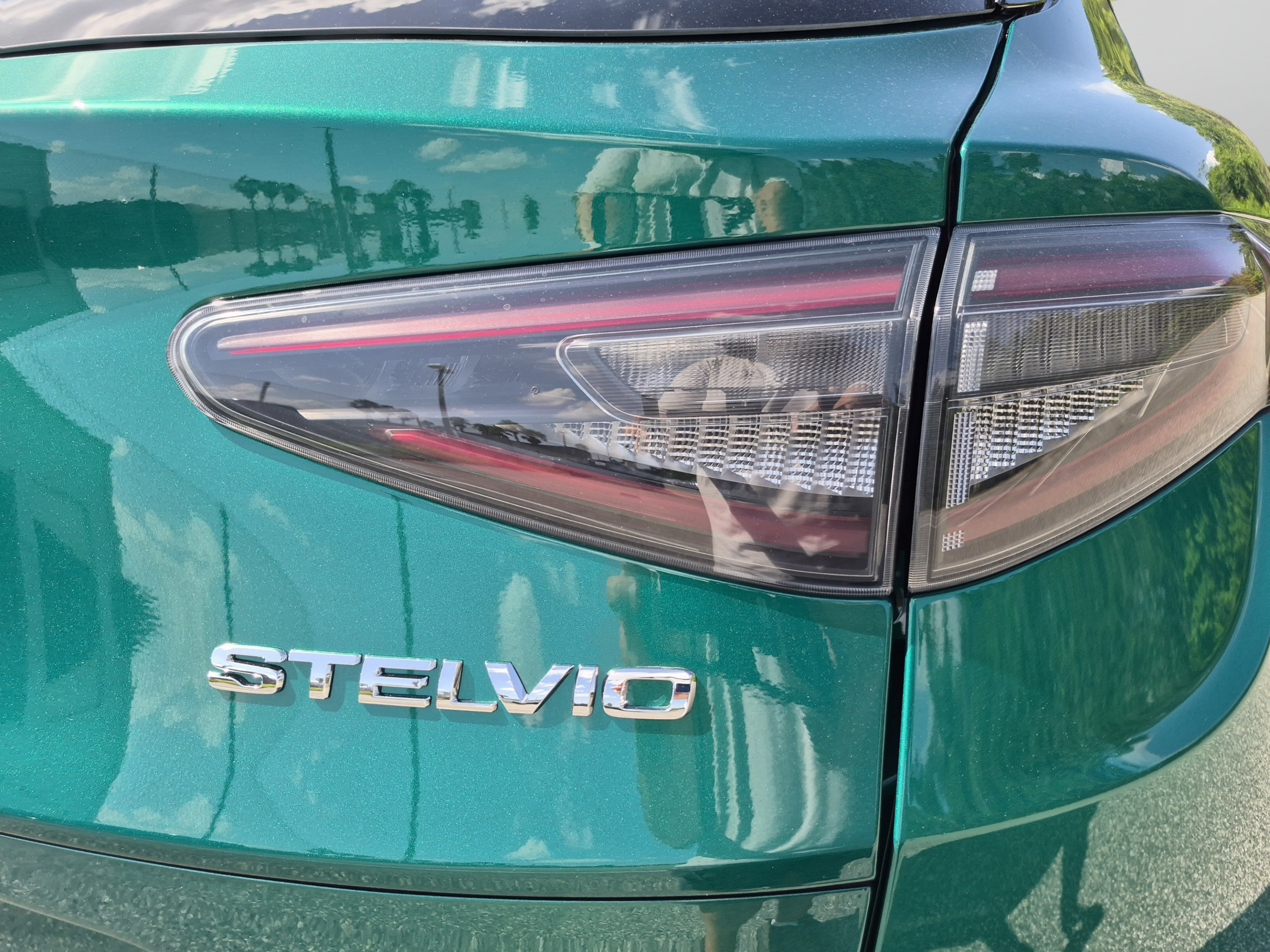 New 2026 Alfa Romeo Stelvio Sprint AWD/4WD image 20
