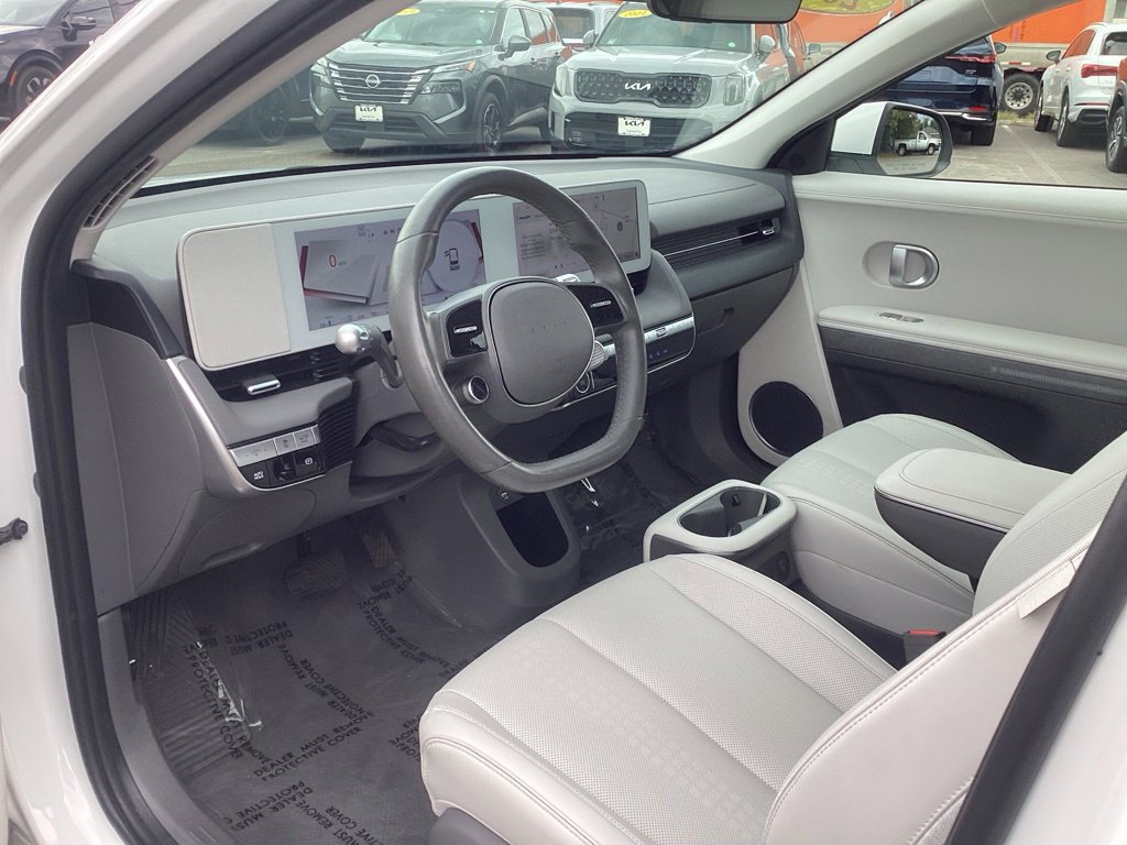 Used 2023 Hyundai Ioniq 5 SEL w/ Cargo Package AWD/4WD image 14