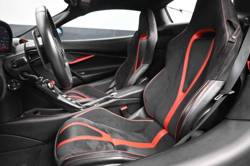 Used 2020 McLaren 720S Performance RWD image 10