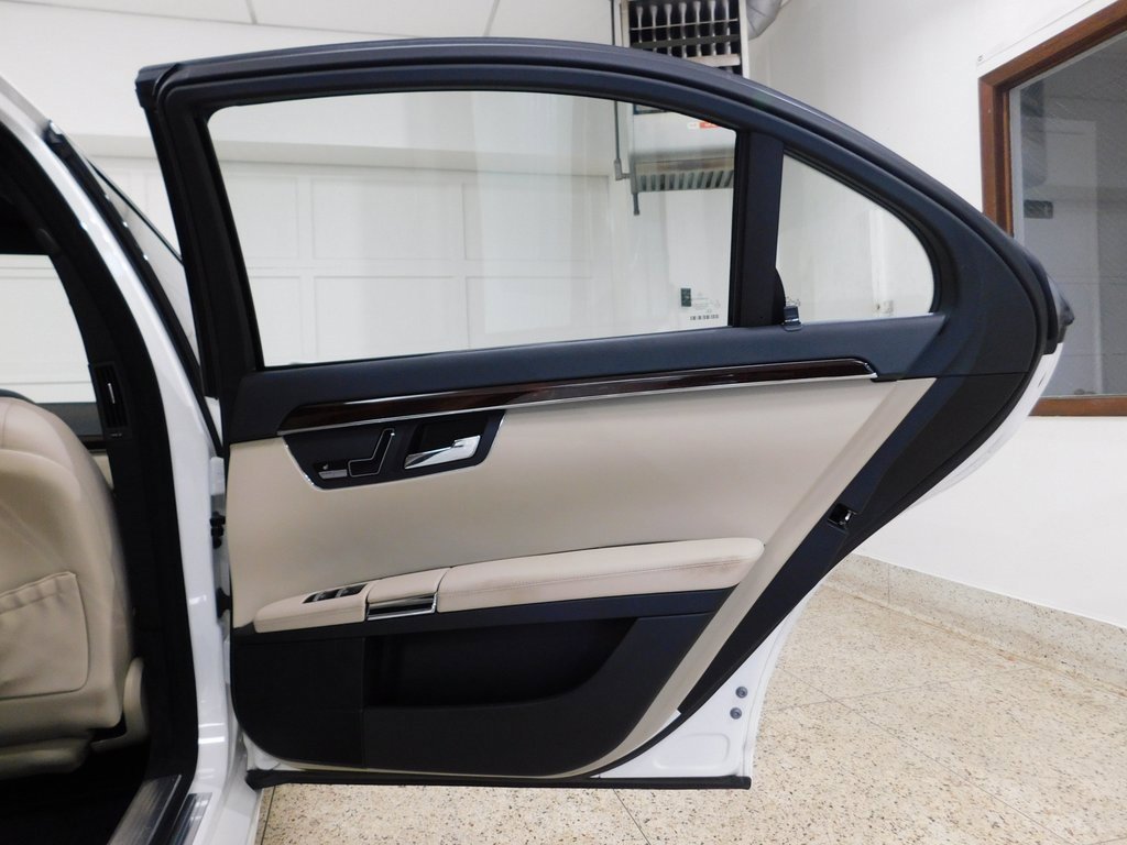 Used 2012 Mercedes-Benz S 550 4MATIC image 86