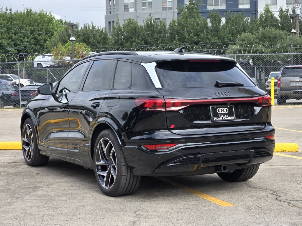 New 2027 Audi SQ6 e-tron Prestige AWD/4WD image 11