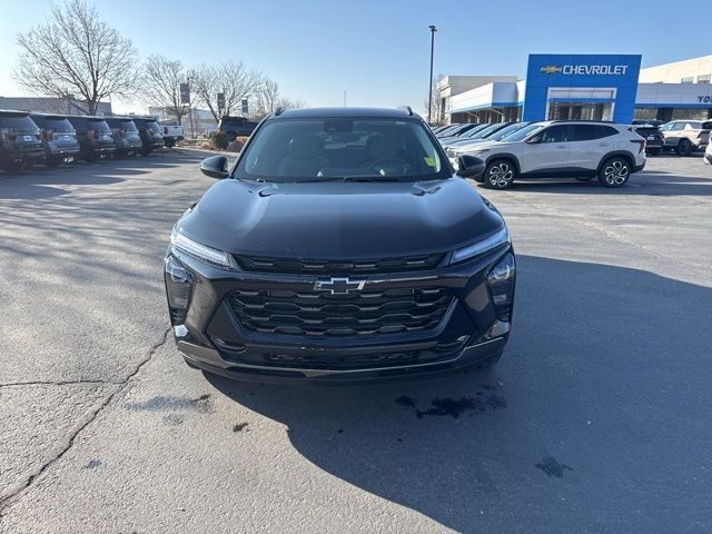 New 2026 Chevrolet Trax ACTIV w/ Driver Confidence Package FWD image 2
