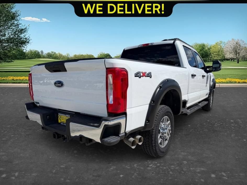 Used 2024 Ford F350 XLT AWD/4WD image 6
