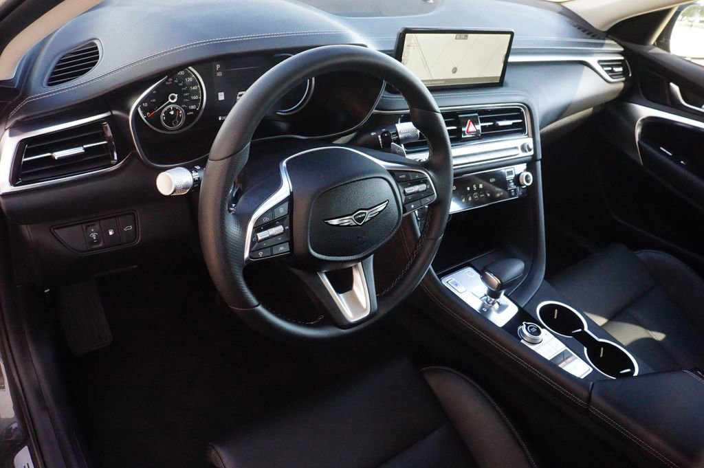 Certified 2026 Genesis G70 2.5T image 18