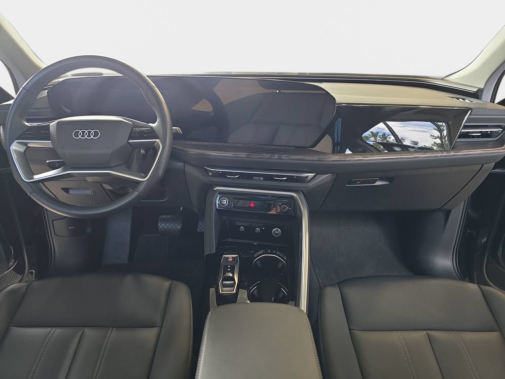 Used 2025 Audi Q5 Premium AWD/4WD image 10