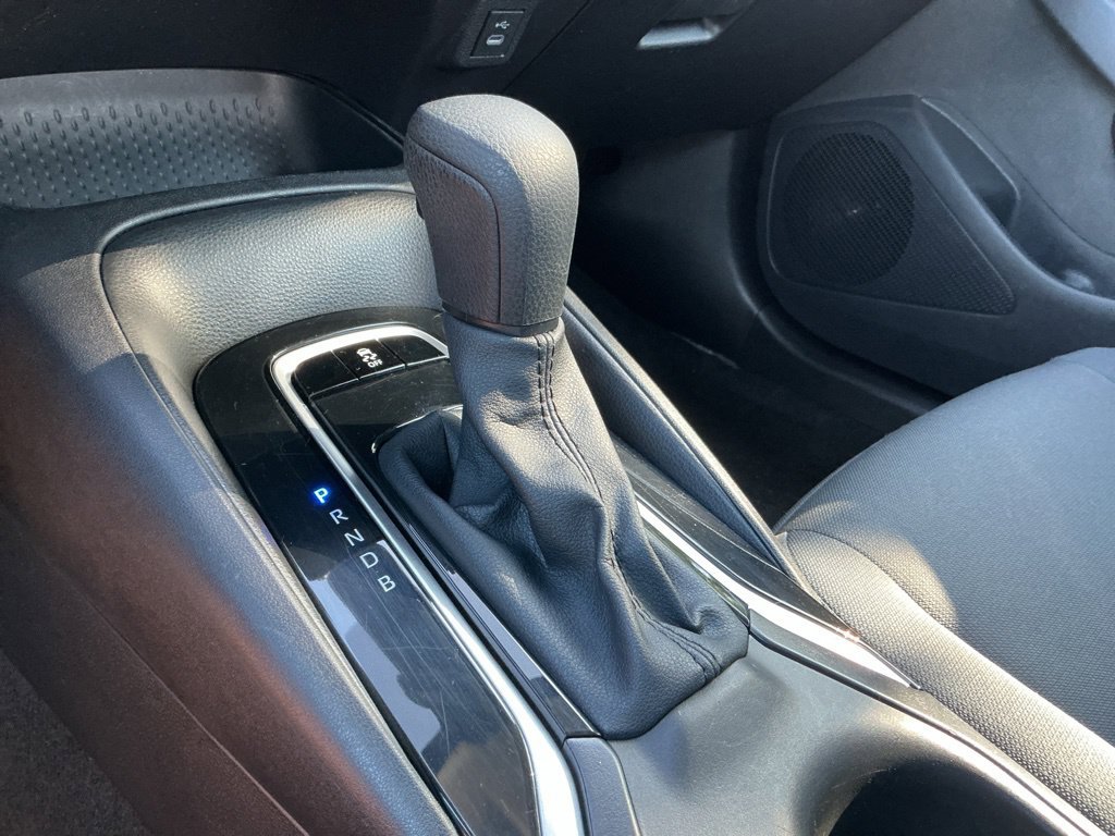 Used 2025 Toyota Corolla LE FWD image 28