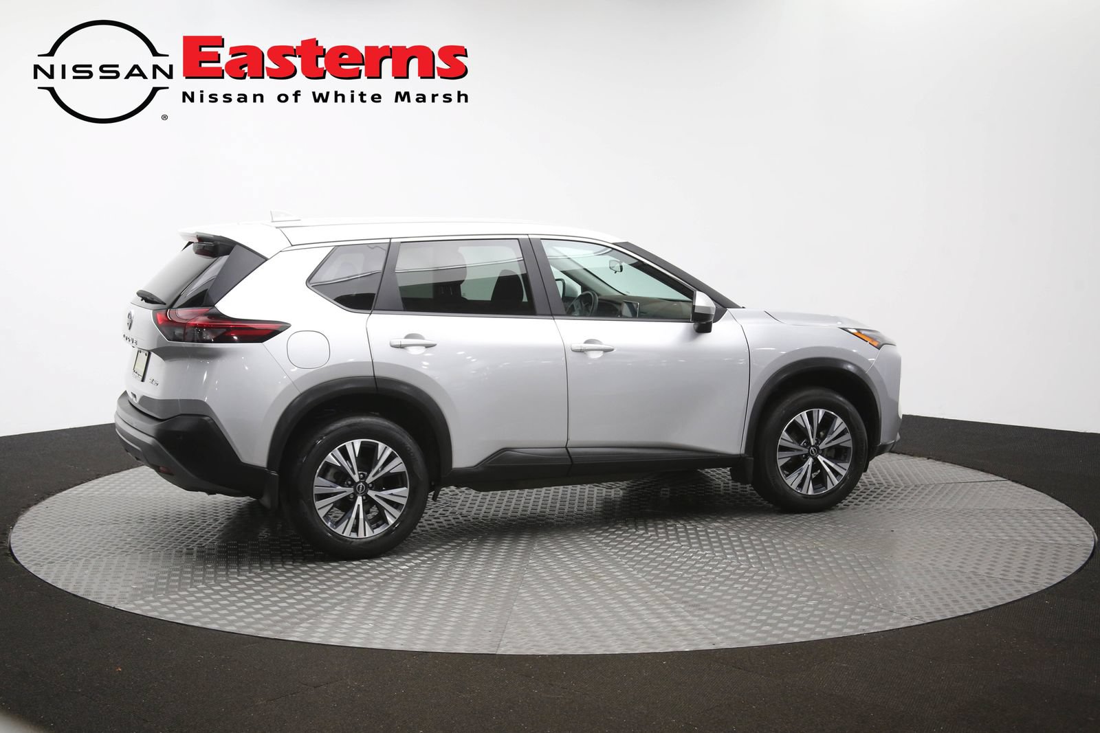 Used 2023 Nissan Rogue SV AWD/4WD image 38